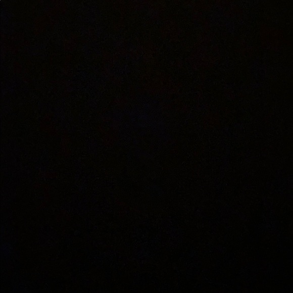 Meet your Posher, Sara - Picture 1 of 1